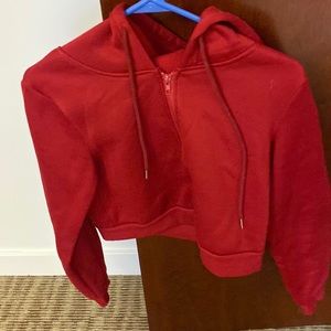 Small red crop hoodie